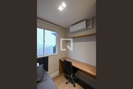 Quarto 1 de apartamento para alugar com 2 quartos, 40m² em Cidade Jardim, São Paulo