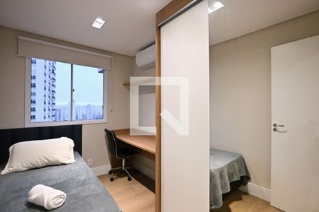 Quarto 1 de apartamento para alugar com 1 quarto, 40m² em Cidade Jardim, São Paulo