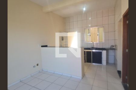 Sala de casa para alugar com 2 quartos, 120m² em Parque Primavera, Guarulhos