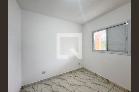 Quarto 1 de apartamento para alugar com 2 quartos, 60m² em São Domingos, São Paulo