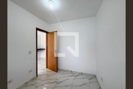 Quarto 1 de apartamento para alugar com 2 quartos, 60m² em São Domingos, São Paulo