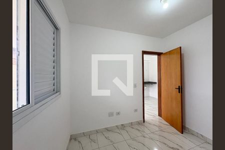 Quarto 1 de apartamento para alugar com 2 quartos, 60m² em São Domingos, São Paulo