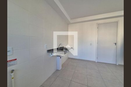 Sala/cozinha de apartamento para alugar com 2 quartos, 55m² em Recreio dos Bandeirantes, Rio de Janeiro