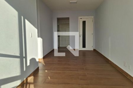 Sala de apartamento à venda com 3 quartos, 80m² em Centro, Niterói