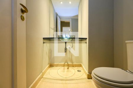 Lavabo de apartamento para alugar com 4 quartos, 374m² em Paraíso do Morumbi, São Paulo