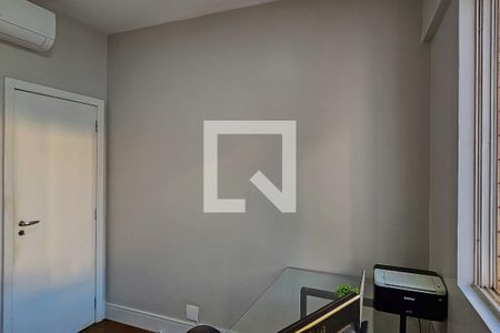 Apartamento à venda com 4 quartos, 210m² em Buritis, Belo Horizonte