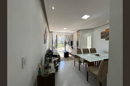 Sala de apartamento à venda com 2 quartos, 66m² em Jardim Barueri, Barueri
