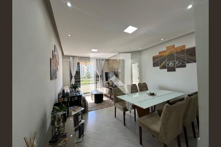 Sala de apartamento à venda com 2 quartos, 66m² em Jardim Barueri, Barueri