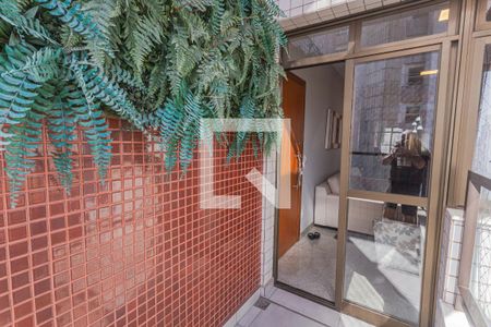 Varanda da Sala de apartamento à venda com 4 quartos, 140m² em Santo Antônio, Belo Horizonte