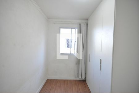 Quarto 2 de apartamento para alugar com 2 quartos, 38m² em Jardim Recanto Verde, São Paulo
