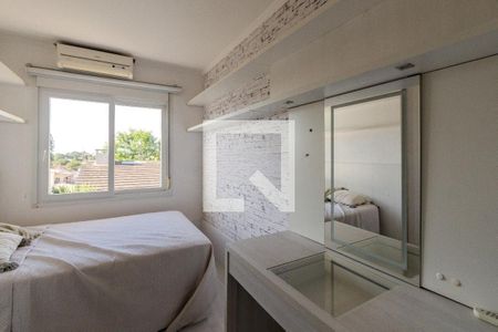 Quarto 1 de casa para alugar com 3 quartos, 209m² em Jardim Sabará, Porto Alegre