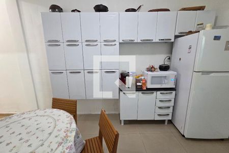 Cozinha de casa para alugar com 4 quartos, 133m² em Canto do Forte, Praia Grande