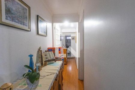Corredor  de apartamento para alugar com 3 quartos, 83m² em Jardim Prudência, Diadema