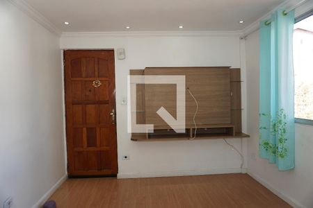 Sala de apartamento para alugar com 2 quartos, 45m² em Parque Pirajussara, Embu das Artes