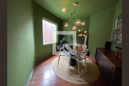 Casa à venda com 6 quartos, 400m² em Vila Tramontano, São Paulo