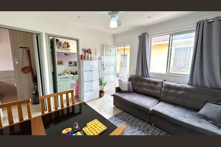 Sala de casa de condomínio para alugar com 2 quartos, 56m² em Vila Nova Bonsucesso, Guarulhos