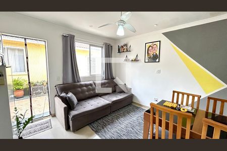 Casa de Condomínio para alugar com 2 quartos, 56m² em Vila Nova Bonsucesso, Guarulhos