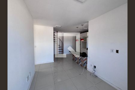 Sala de apartamento para alugar com 2 quartos, 100m² em Recreio dos Bandeirantes, Rio de Janeiro