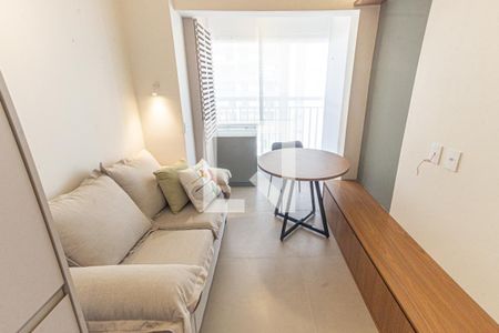 Sala/Cozinha de apartamento para alugar com 1 quarto, 30m² em Quarta Parada, São Paulo
