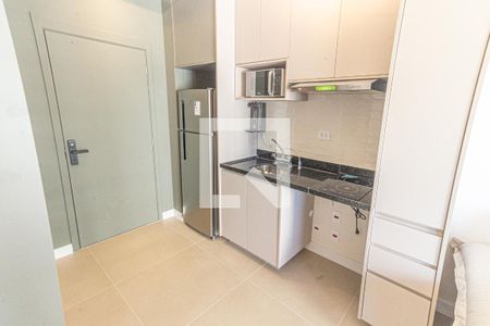 Sala/Cozinha de apartamento para alugar com 1 quarto, 30m² em Quarta Parada, São Paulo