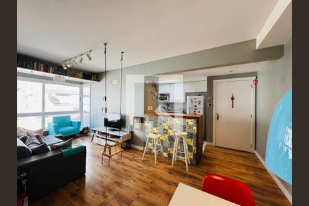 Sala de apartamento para alugar com 2 quartos, 68m² em Petrópolis, Porto Alegre