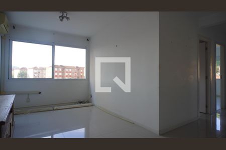Sala  de apartamento para alugar com 3 quartos, 69m² em Vila Ipiranga, Porto Alegre
