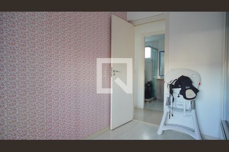Quarto 1 de apartamento para alugar com 3 quartos, 69m² em Vila Ipiranga, Porto Alegre