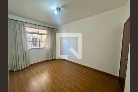 Apartamento para alugar com 3 quartos, 158m² em Santo Antônio, Belo Horizonte