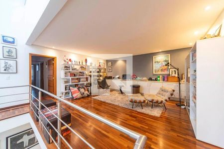 Casa à venda com 4 quartos, 424m² em Vila Eldizia, Santo André