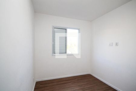 Quarto 1 de apartamento para alugar com 2 quartos, 43m² em Jardim Pioneira, Cotia