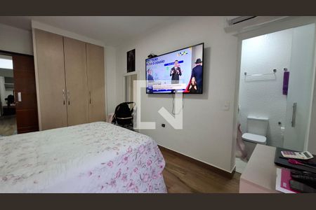 Quarto 1 suíte de casa à venda com 3 quartos, 200m² em Vila Sacadura Cabral, Santo André