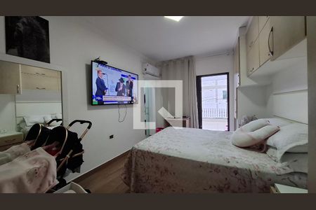 Quarto 1 suíte de casa à venda com 3 quartos, 200m² em Vila Sacadura Cabral, Santo André