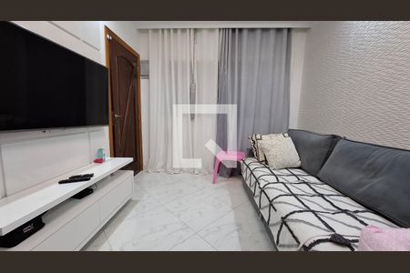 Sala de casa à venda com 3 quartos, 200m² em Vila Sacadura Cabral, Santo André