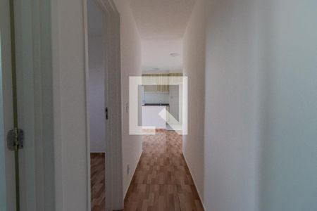 Corredor de apartamento para alugar com 2 quartos, 48m² em Chácara Granja Velha, Cotia