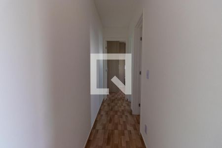 Corredor de apartamento para alugar com 2 quartos, 48m² em Chácara Granja Velha, Cotia