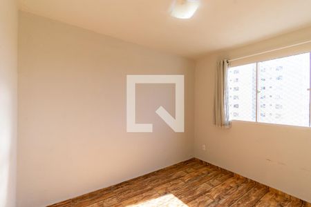 Quarto 2 de apartamento para alugar com 2 quartos, 42m² em Parque São Lourenço, São Paulo