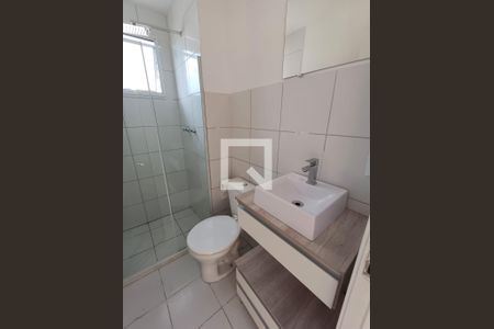 Banheiro de apartamento para alugar com 2 quartos, 44m² em Campo Grande, Rio de Janeiro