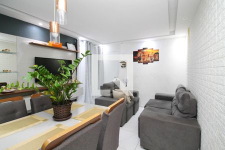 Sala de apartamento para alugar com 2 quartos, 43m² em Recanto Vista Alegre, Cotia