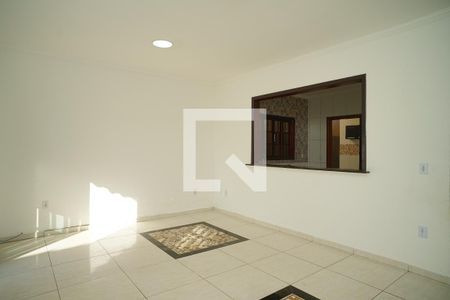 Sala de casa para alugar com 2 quartos, 90m² em Parque Eldorado, Maricá