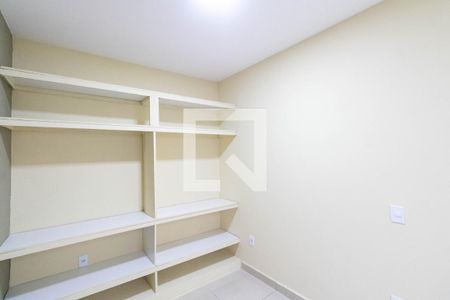 Quarto 1 de casa para alugar com 2 quartos, 90m² em Campo Grande, Rio de Janeiro