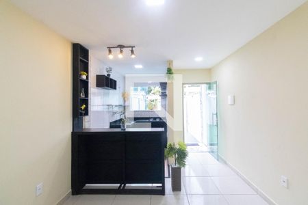Sala/Cozinha de casa para alugar com 2 quartos, 90m² em Campo Grande, Rio de Janeiro