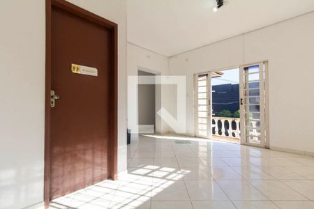 Sala de casa para alugar com 4 quartos, 150m² em Vila Esperança, São Paulo