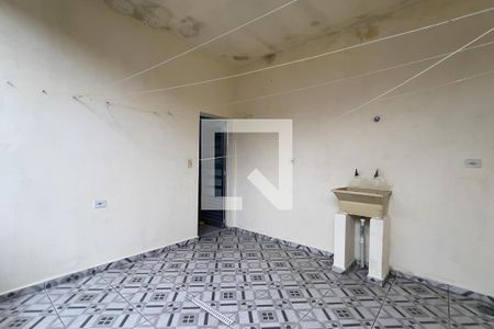 Área de Serviço de casa para alugar com 2 quartos, 125m² em Vila Nova Bonsucesso, Guarulhos