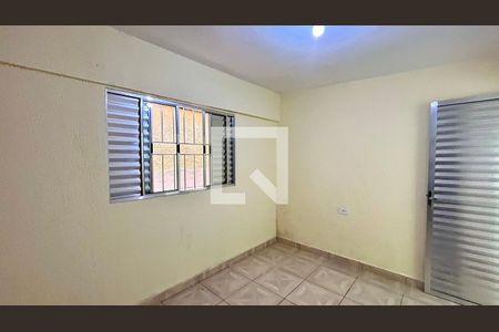 Quarto 1 de casa para alugar com 2 quartos, 120m² em Vila Nova Bonsucesso, Guarulhos