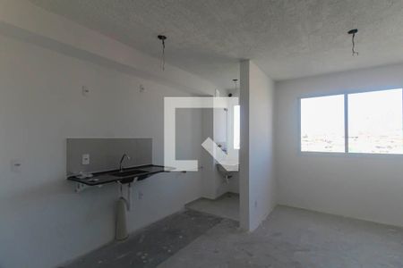Sala/Cozinha de apartamento à venda com 2 quartos, 38m² em Vila Graciosa, São Paulo