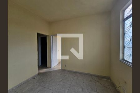 Sala de apartamento para alugar com 2 quartos, 78m² em Santo Antonio da Prata, Belford Roxo