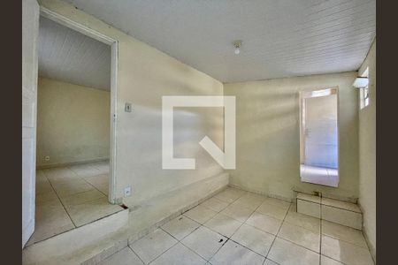 Quarto de casa à venda com 6 quartos, 300m² em Santo Andre, Belo Horizonte