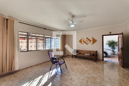 Sala de casa à venda com 3 quartos, 260m² em Parque Santa Bárbara, Campinas