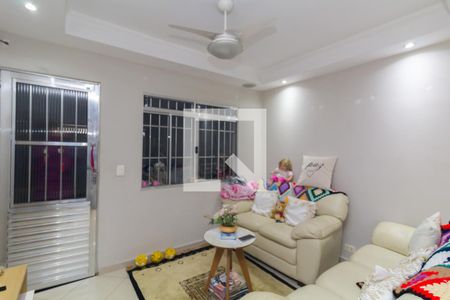 Sala de casa à venda com 2 quartos, 40m² em Conjunto Residencial José Bonifácio, São Paulo