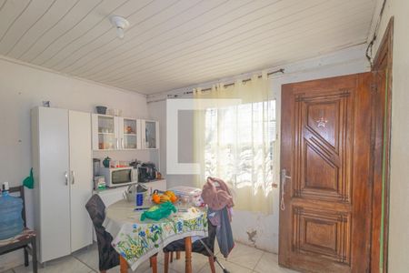 Cozinha de casa à venda com 2 quartos, 60m² em Guajuviras, Canoas